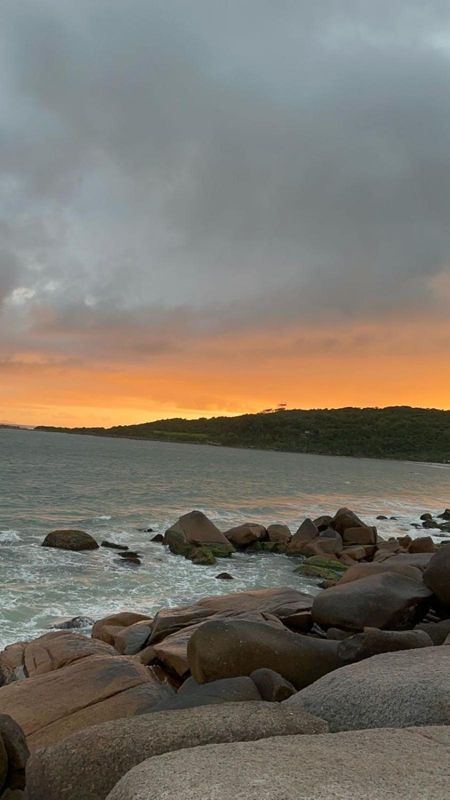 Appartamento Pousada Paraiso Ap Proximo Ao Centro Da Praia De Baixo Palhoça Esterno foto